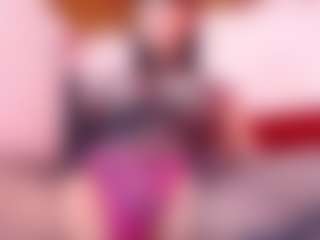 Live cam show with venuswhit - White on Camsoda | colombia
