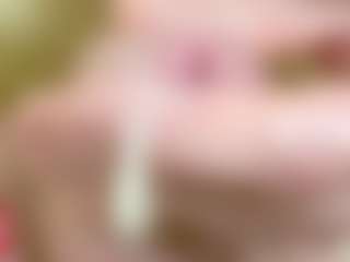 Live cam show with Br-Munch - Living Room on camtv