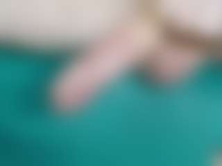 Live cam show with Br-Munch - Living Room on SxyPornLive