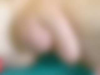 Live cam show with Br-Munch - Living Room on Camsoda
