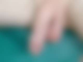 Live cam show with Br-Munch - Bedroom on AdultVida.com