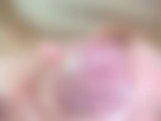 Live cam show with Br-Munch - Living Room on Camsoda
