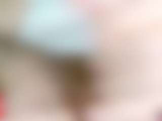 Live cam show with Br-Munch - Living Room on Fling VIP Chat