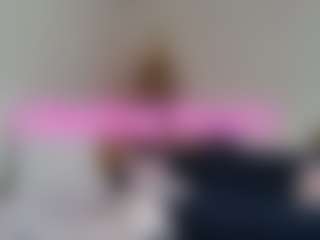 Live cam show with Rori - Findomme on Livezox