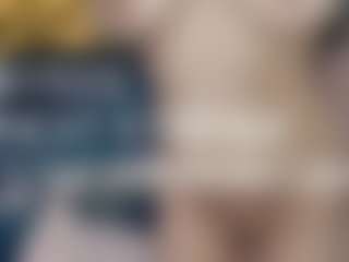 Live cam show with Rori - Moan on livesuperchat.net