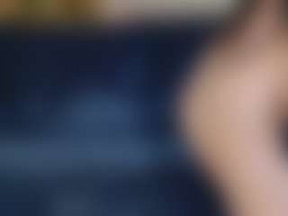 Live cam show with Rori - Living Room on Camsoda