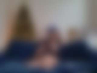 Live cam show with Rori - Oil on x69.live