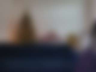 Live cam show with Rori - Moan on livesuperchat.net