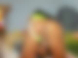 Vicky-Hot's Live Sex Cam Show