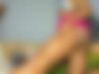 Live cam show with Vicky-Hot - Anal Toys on Uber Horny