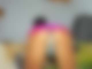Vicky-Hot's Live Sex Cam Show