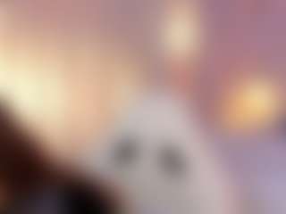 Live cam show with Nathalie Rivers - Raven Hair on CamwithHer