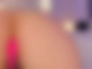 Live cam show with Nathalie Rivers - Office on Soda Cam