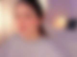 Live cam show with Nathalie Rivers - Office on Hubzter Live