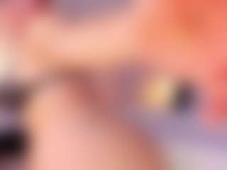 Live cam show with Nathalie Rivers - Office on milfzrlive.com
