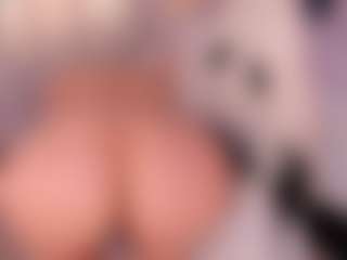 Live cam show with Nathalie Rivers - Raven Hair on Livezox