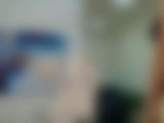 Live cam show with Tea - Old on Fit Hotties
