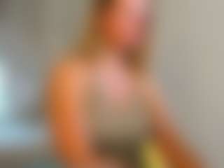 Live cam show with Tea - Old on Camsoda