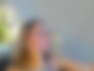Live cam show with Tea - Blonde Hair MILF on Pornisteam.com