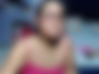 Samy-mature MILF webcam performer live streaming
