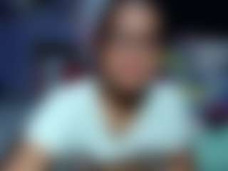 Live cam show with Samy-mature - Striptease on sexylive.show