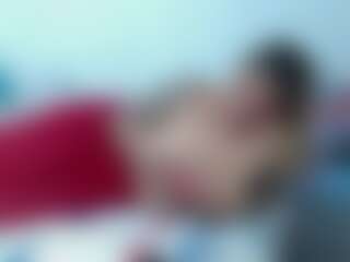 ChloexBigAass's Live Sex Cam Show