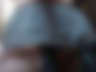 Live cam show with Jolie-colette - Red Hair MILF on camtv