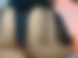 Live cam show with melonsboobss - Nipple Play on Dare Cams