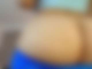 Live cam show with melonsboobss - Doggy on Camming Site