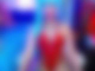 Live cam show with Natasha2526 - Flexible on Dolls Live