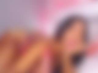 Live cam show with saridethot - Ebony on StripNow | colombia