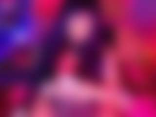 willowjohnson MILF webcam performer live streaming