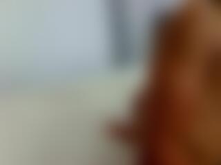 CamiloBangsRosie's Live Sex Cam Show