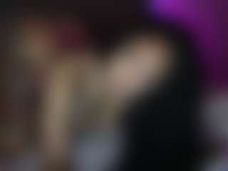 Show di cam dal vivo con Eva Jonez - Interactivetoy su Camsoda