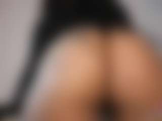 Live cam show with Eva Jonez - Booty on PervPlay.com