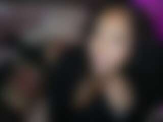 Live cam show with Eva Jonez - Booty on StripNow