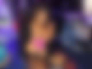 Live cam show with IItznasanaII - Ebony Teen (18+) on sexylive.show