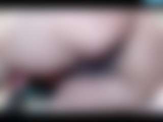 Live cam show with Molly - Moaning on mypornchat.com