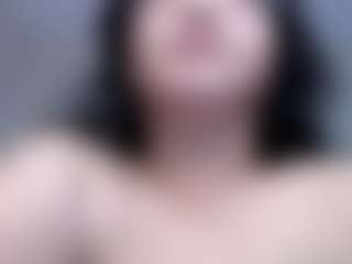 Live cam show with Molly - Gamer Asian on TastyBlacksLive