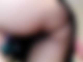 Live cam show with Molly - Spank Asian on Camsoda