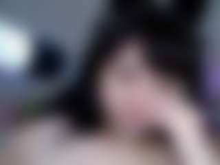 Live cam show with Molly - Asian BBW on Mixed Magazine Live