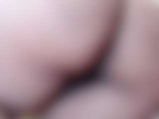 Live cam show with Molly - Bedroom Asian on Camsoda