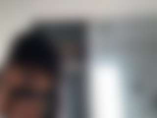 Live cam show with misskellyy - Ebony Squirt on nudelive.tv