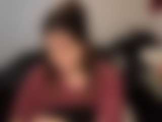 maramaze MILF webcam performer live streaming