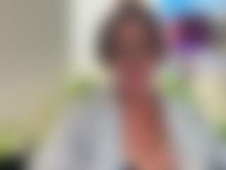 Live cam show with MIlf-Goddess - Granny Blonde Hair on CamClone