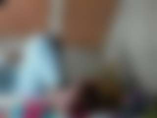 clodymalla22's Live Sex Cam Show