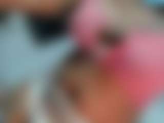 clodymalla22's Live Sex Cam Show