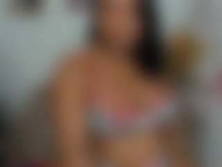 clodymalla22's Live Sex Cam Show