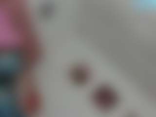 clodymalla22's Live Sex Cam Show