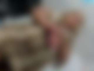 clodymalla22's Live Sex Cam Show
